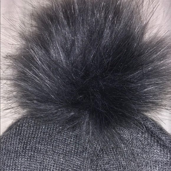 ❤️Forever 21 Hat. Offers welcomed- must go!!!!!❤️ - Picture 3 of 6